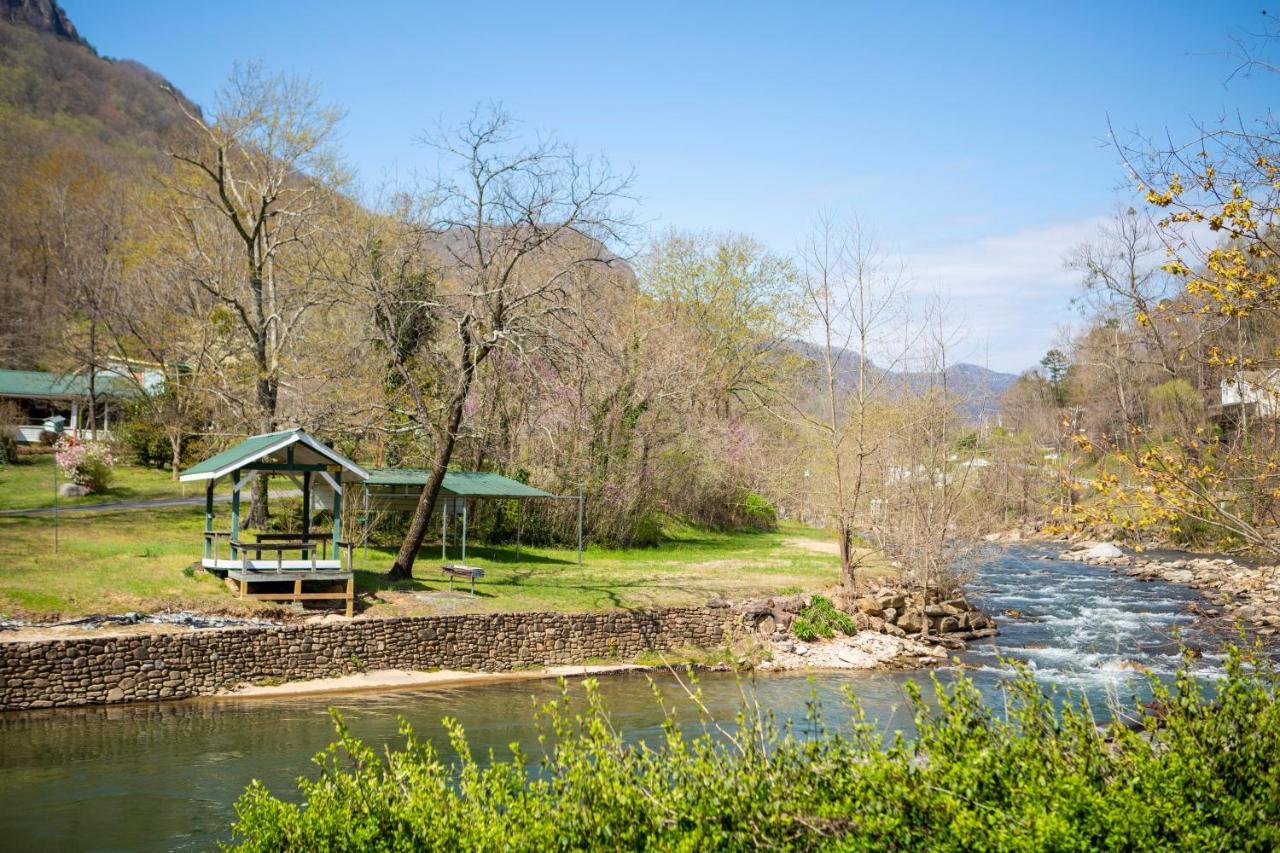 The Chimney Rock Inn & Cottages Luaran gambar